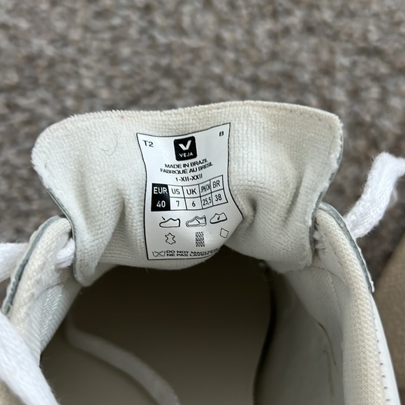 Veja Bicolor Leather low top Sneaker - Picture 5 of 5